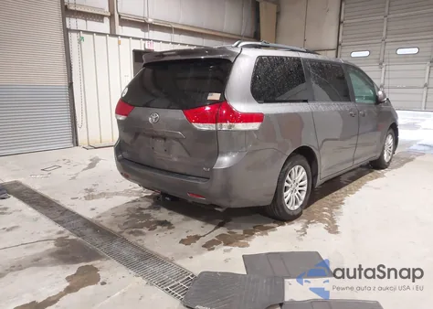 2014 Toyota Sienna Xle V6 8 Passenger from USA, damaged, VIN 5TDYK3DC0ES416475